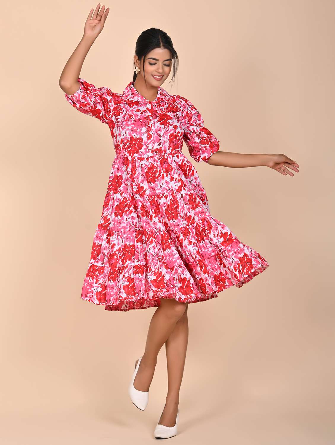 women printed three quarter slevee tiered dress - 22239282 -  Standard Image - 3
