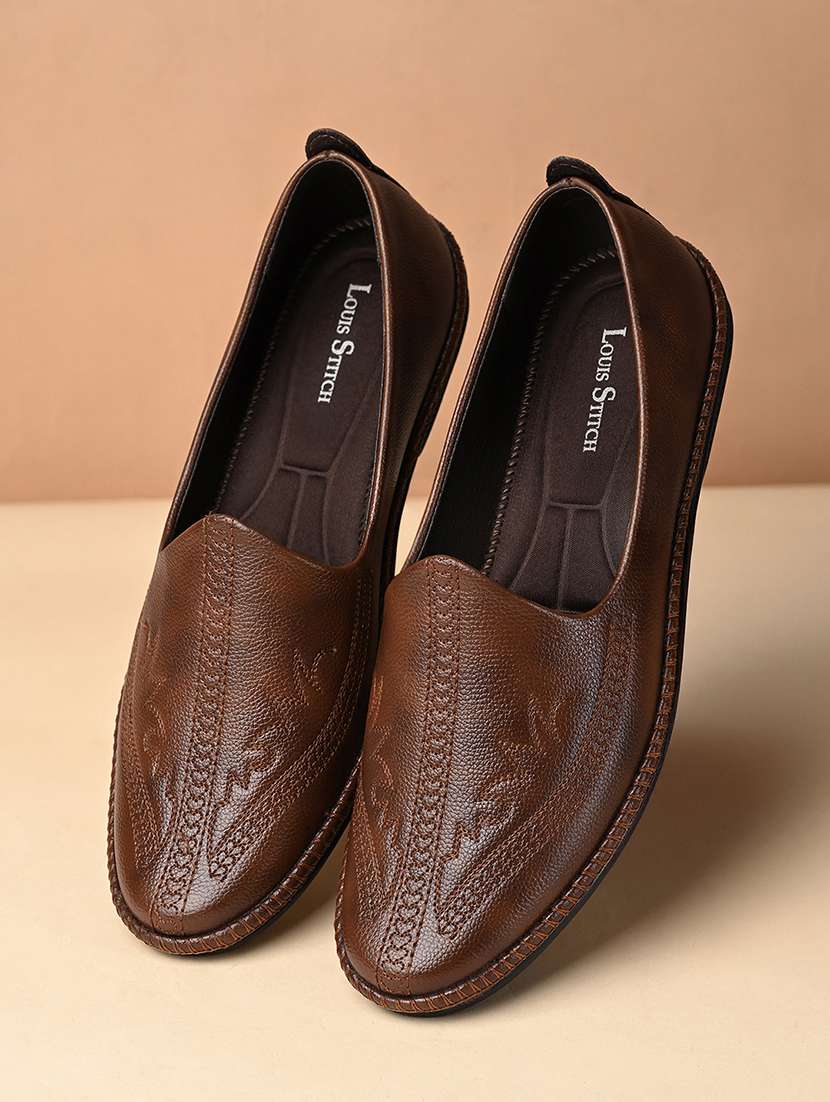 men tan slip on mojari