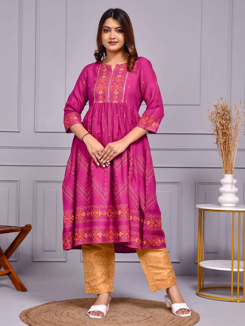 women printed three quarter sleeve flared kurta
