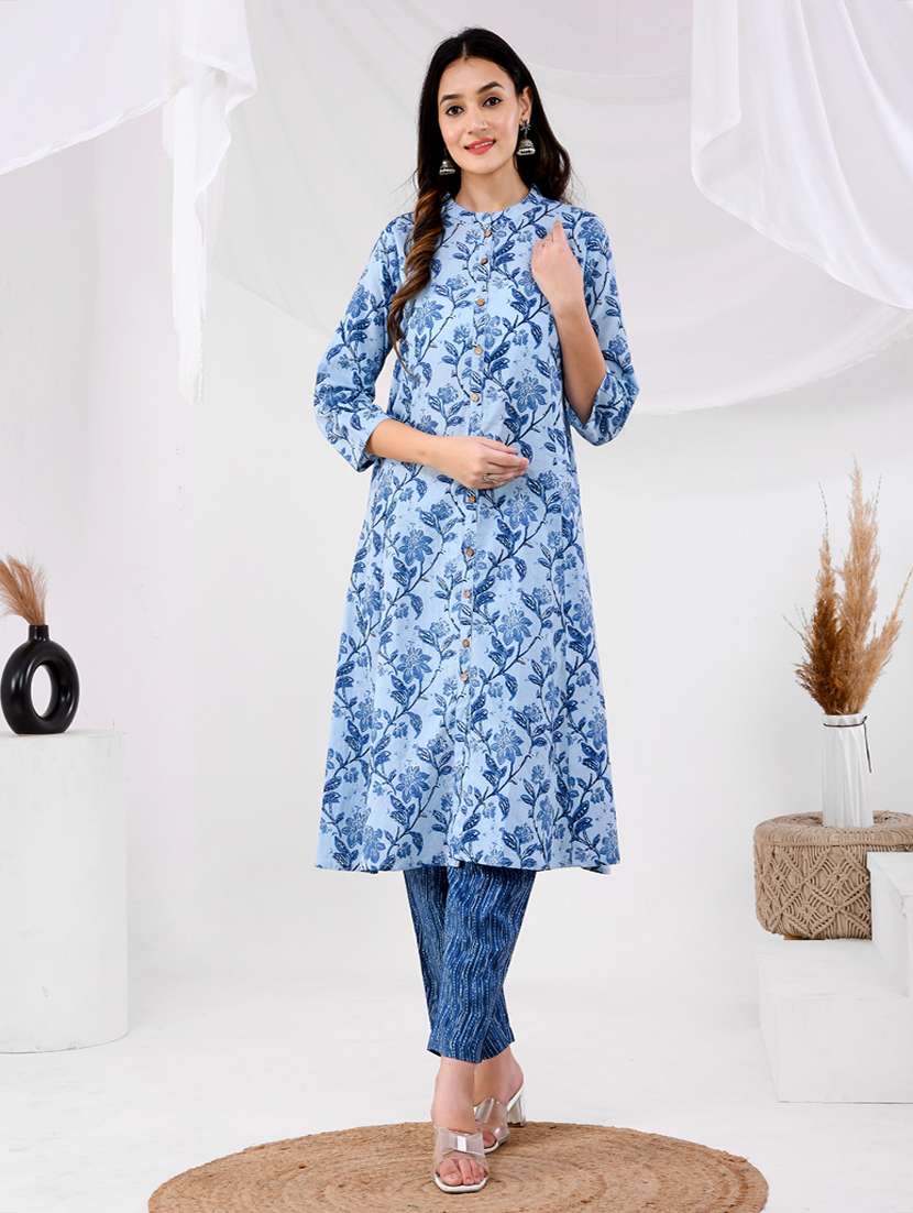 women floral three quarter sleeve kurta pant set
