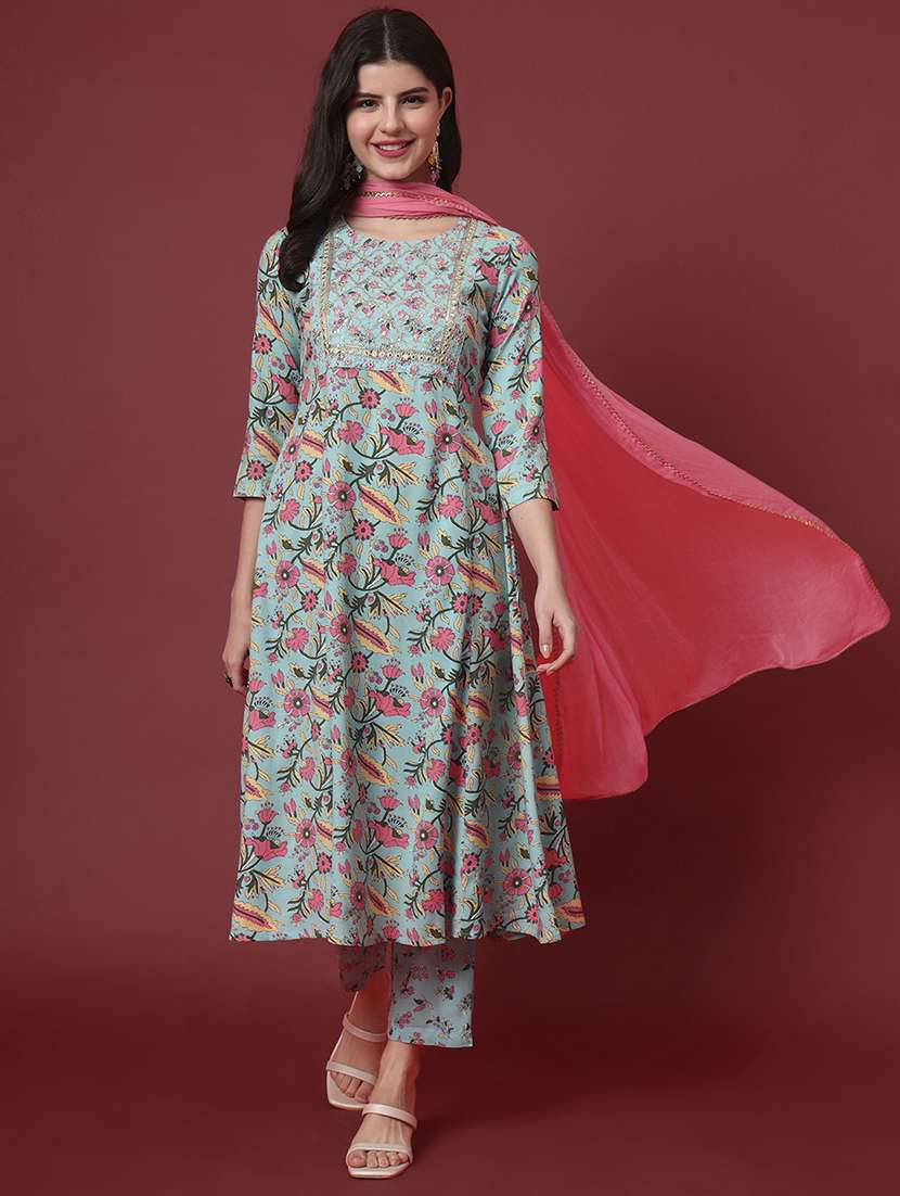 women floral three quarter sleeve kurta pant with dupatta set