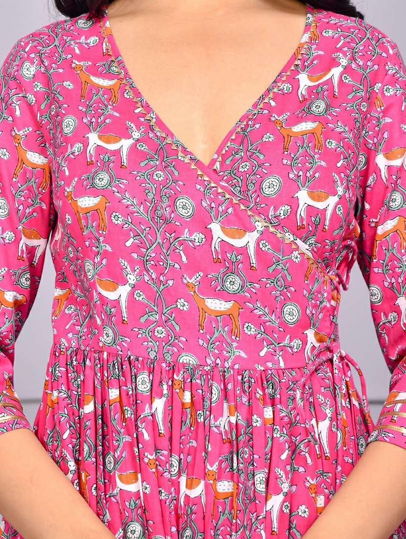 women printed three quarter sleeve kurta pant with dupatta set - 22239802 -  Standard Image - 3