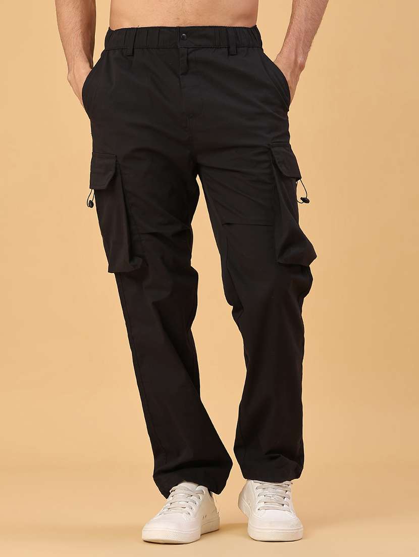 men solid mid rise regular fit cargo