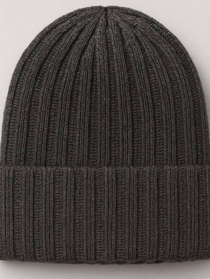 men solid ribbed knit winter beanie cap - 22240397 -  Standard Image - 3