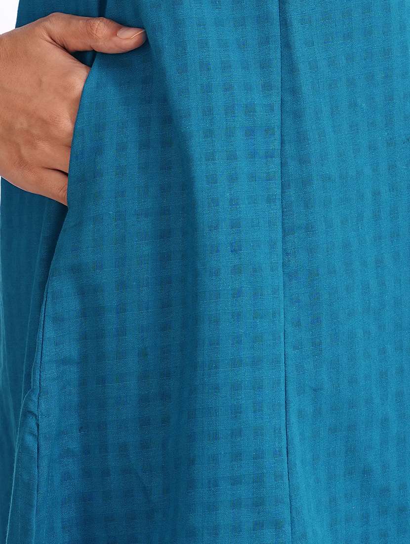 women self design three quarter sleeve a-line kurta - 22240421 -  Standard Image - 5
