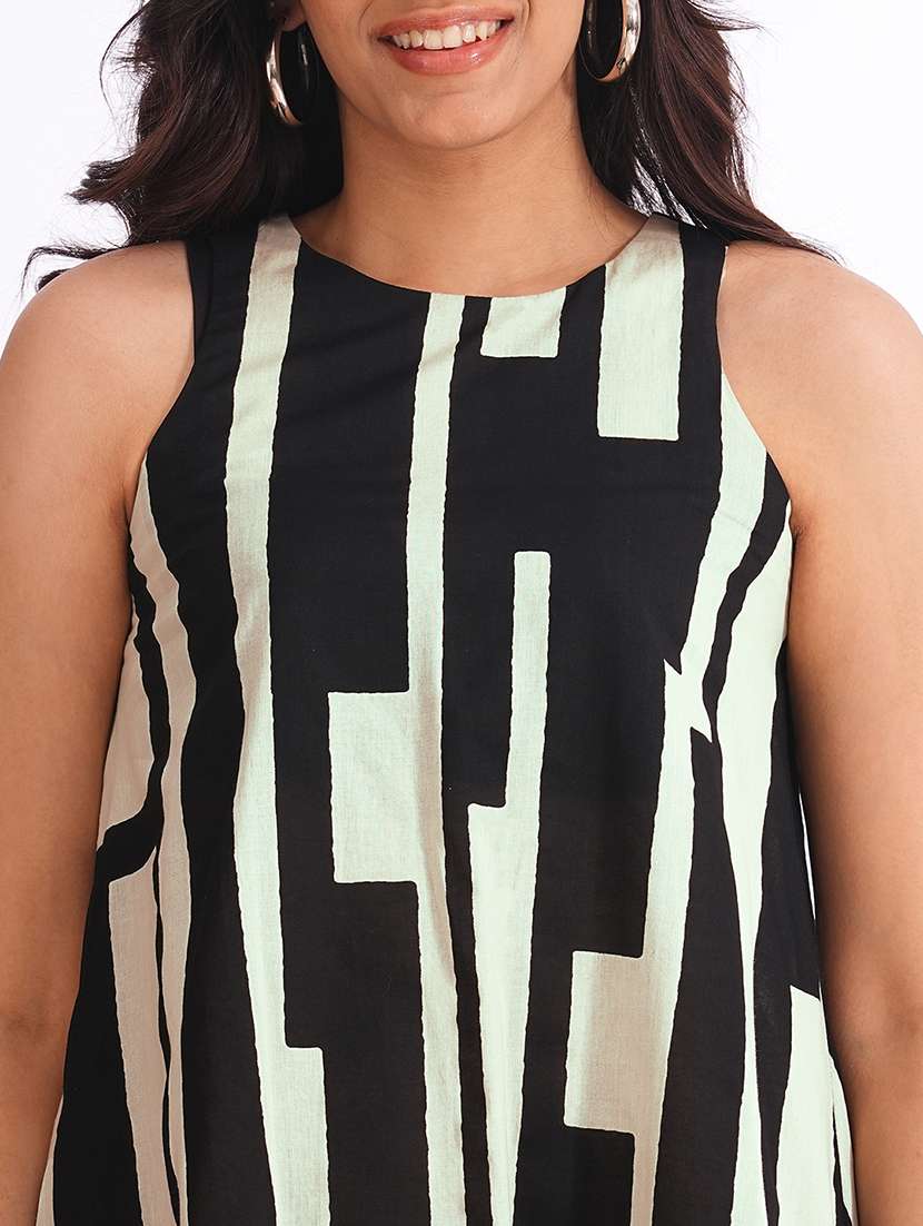 women printed sleeve tiered dress with pocket - 22240428 -  Standard Image - 5