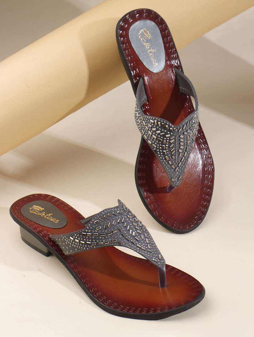 women embellished slip on sandal