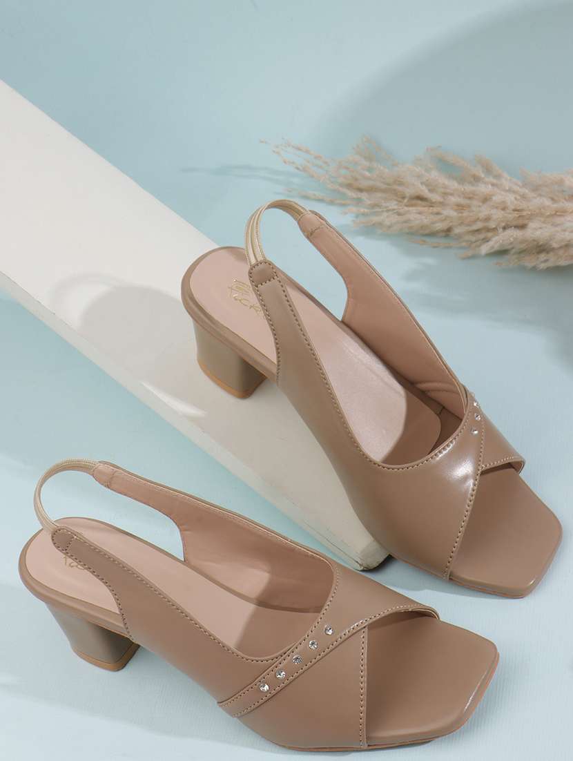 women solid back strap block heel sandal - 22240504 -  Zoom Image - 0