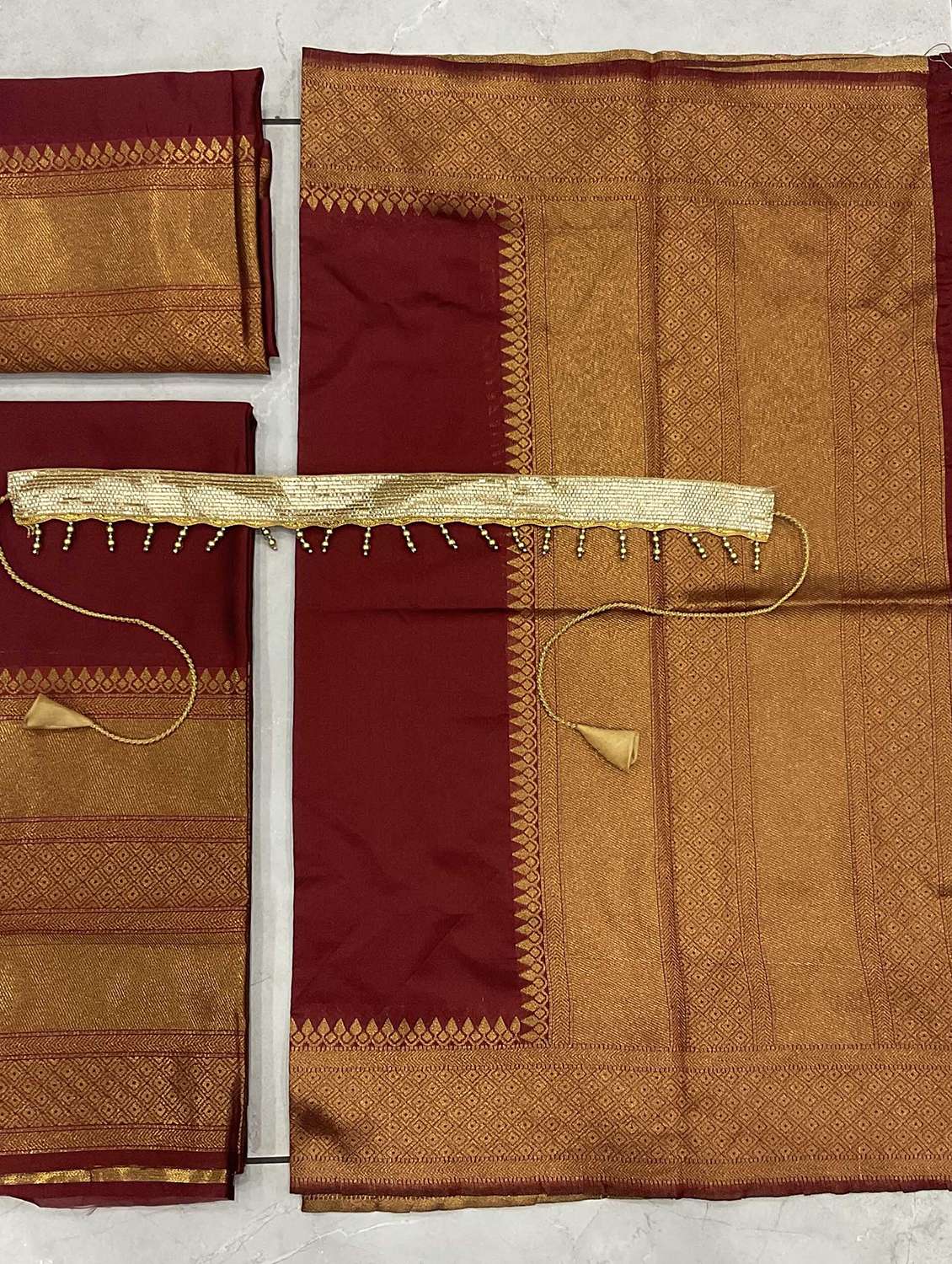 women self design unstitched lehenga choli - 22240907 -  Standard Image - 3