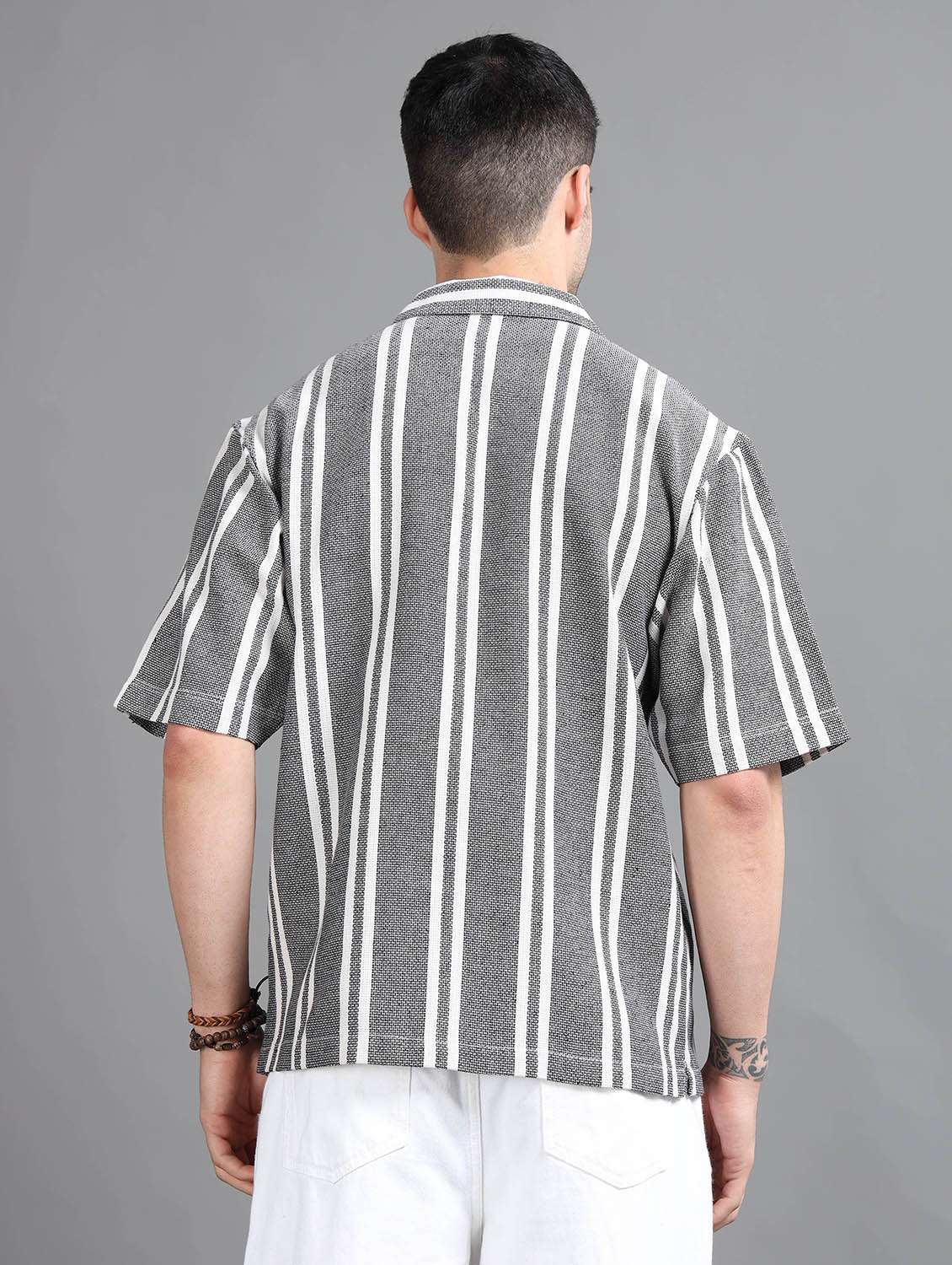 men striped short sleeve loose fit casual shirt - 22240964 -  Standard Image - 3