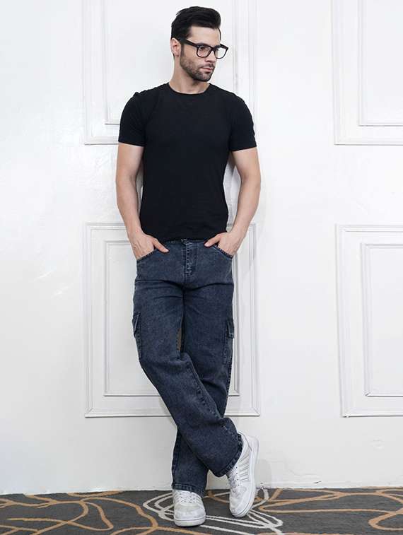 men solid mid rise regular fit cargo - 22241043 -  Standard Image - 3