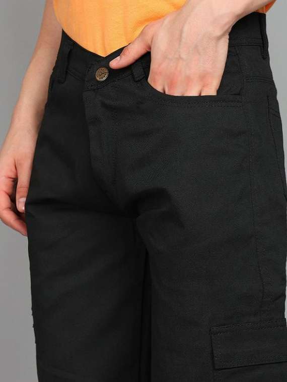 men solid mid rise regular fit cargo - 22241304 -  Standard Image - 3