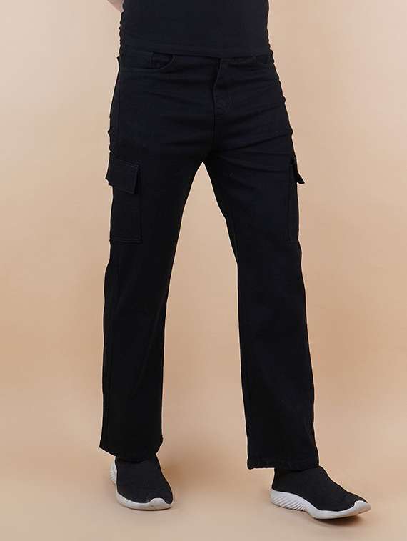 men solid mid rise regular fit cargo