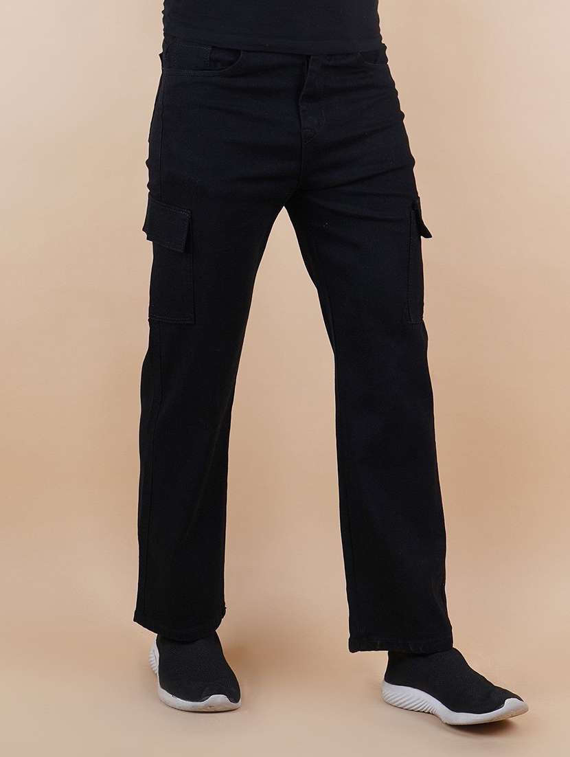 men solid mid rise regular fit cargo