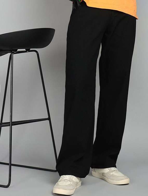 men plain mid rise relaxed fit jeans - 22241349 -  Zoom Image - 0