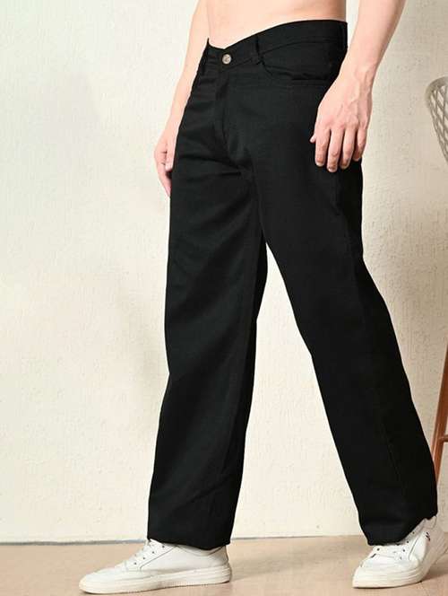 men plain mid rise relaxed fit jeans - 22241357 -  Standard Image - 0