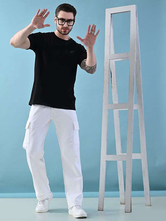 men solid mid rise regular fit cargo - 22241411 -  Standard Image - 3