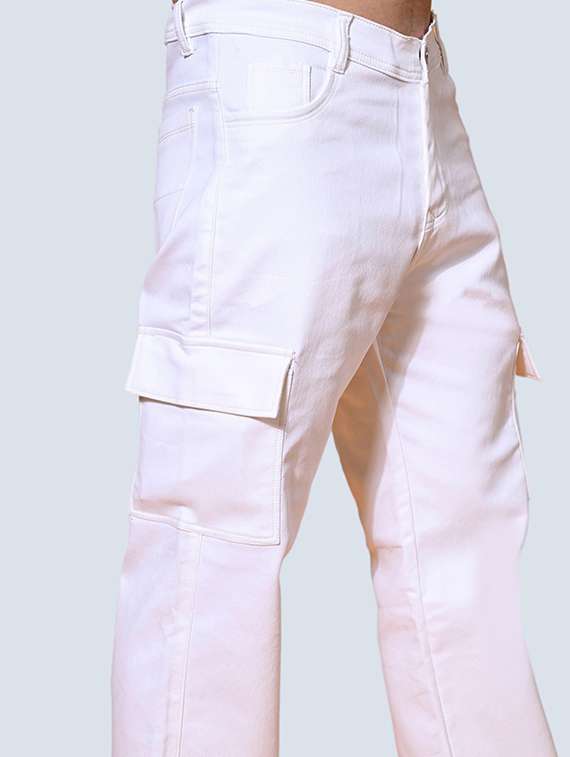 men solid mid rise relaxed fit cargo - 22241425 -  Standard Image - 3