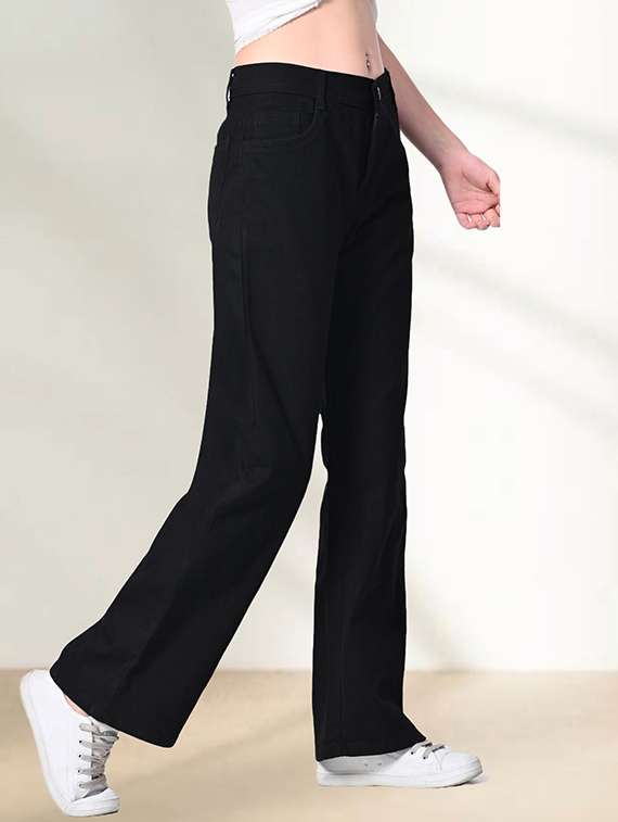 women solid mid rise straight fit jeans