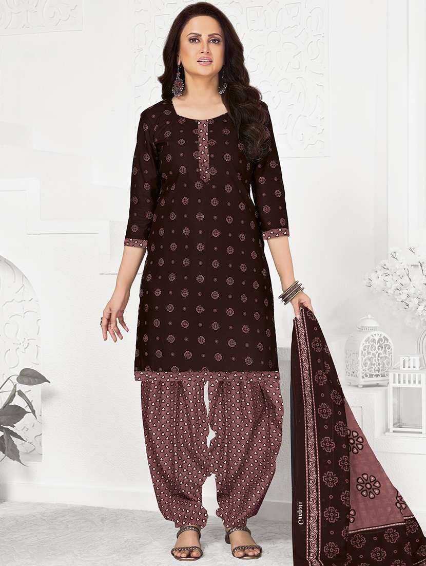 women printed three quarter sleeve kurta patiala with dupatta set