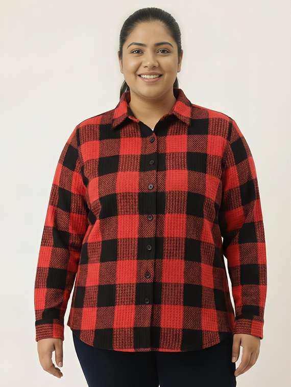 women plus size checkered long sleeve collared shirt