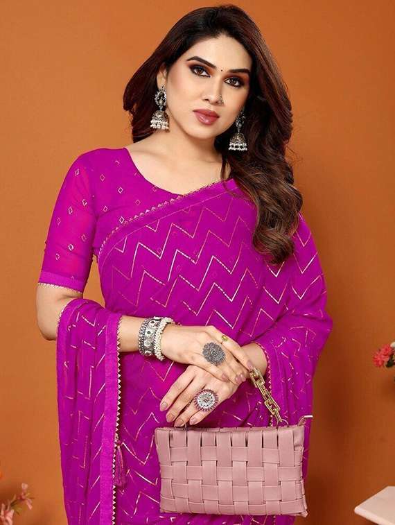 women printed casual wear saree with blouse - 22243515 -  Standard Image - 3
