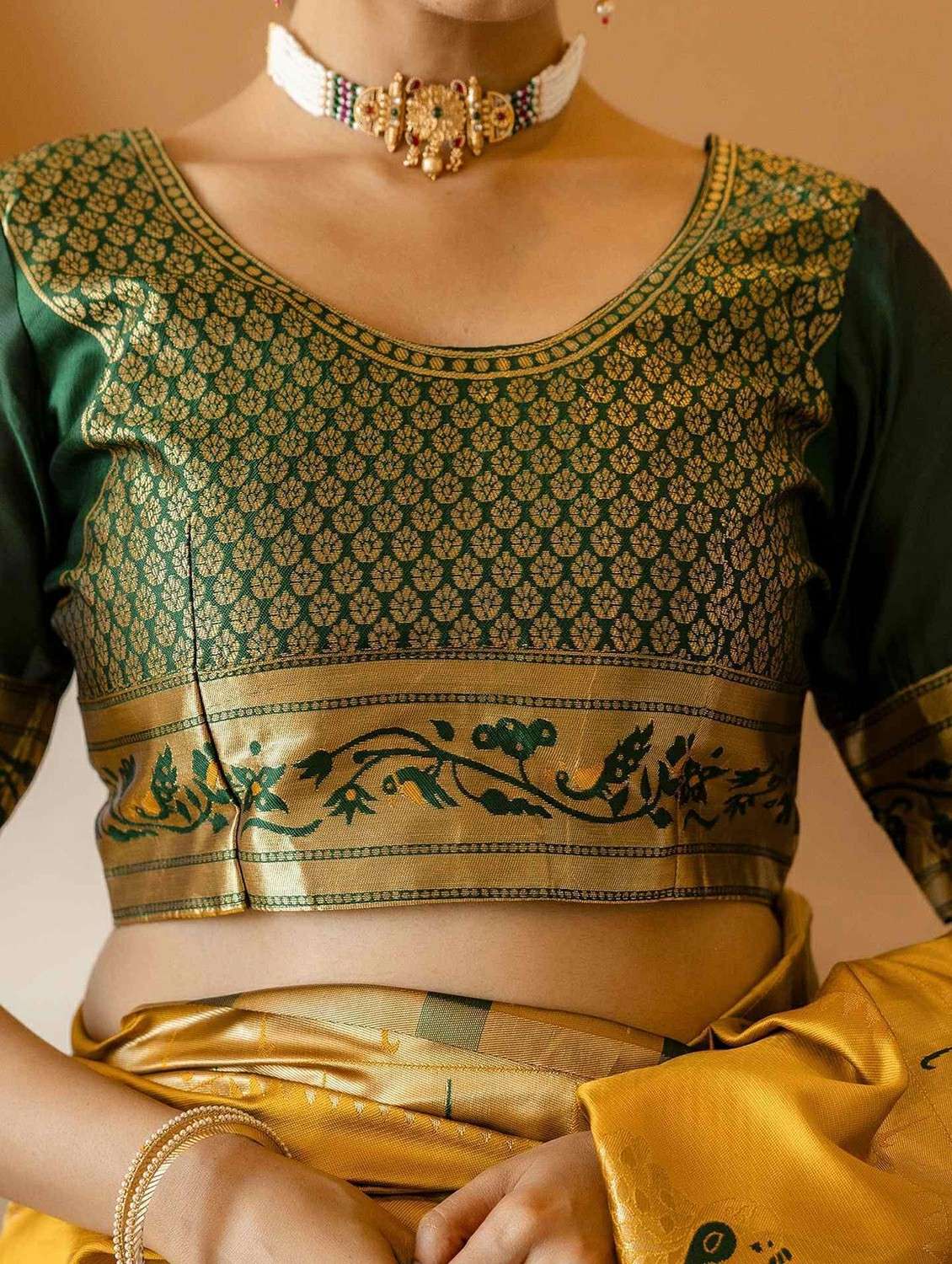 women self design banarasi saree with blouse - 22243549 -  Standard Image - 5