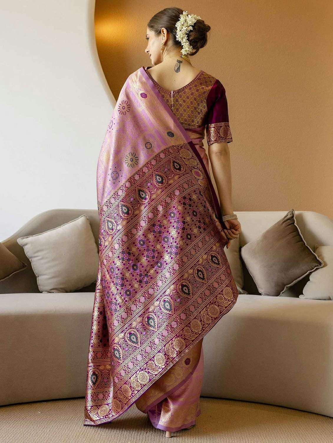 women self design banarasi saree with blouse - 22243550 -  Standard Image - 3