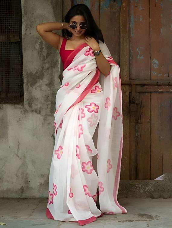 women printed casual wear saree - 22243621 -  Zoom Image - 0