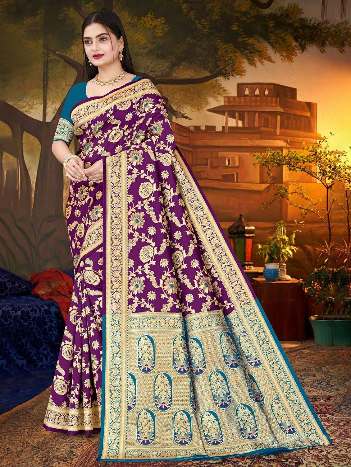 women self design banarasi saree with blouse