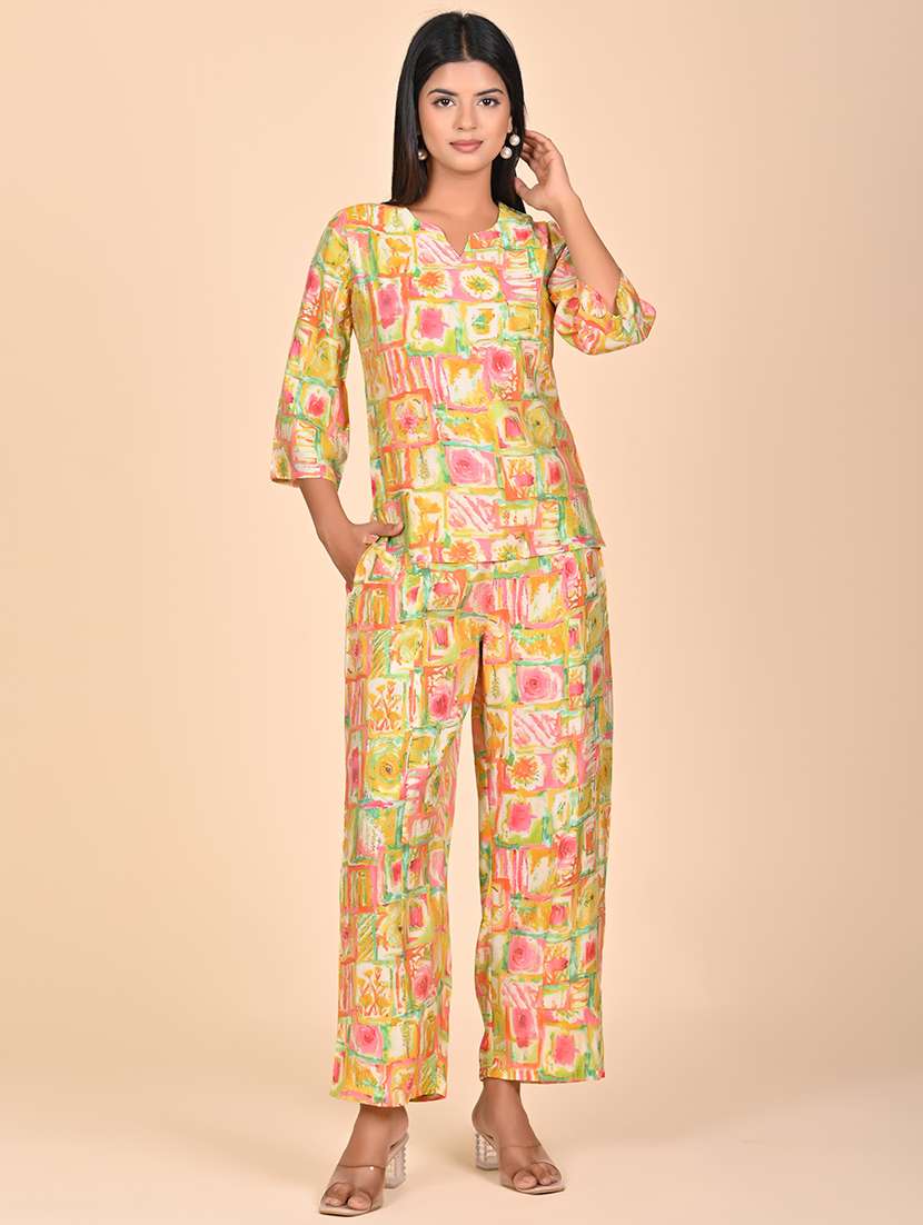 women printed top and trouser co-ord set