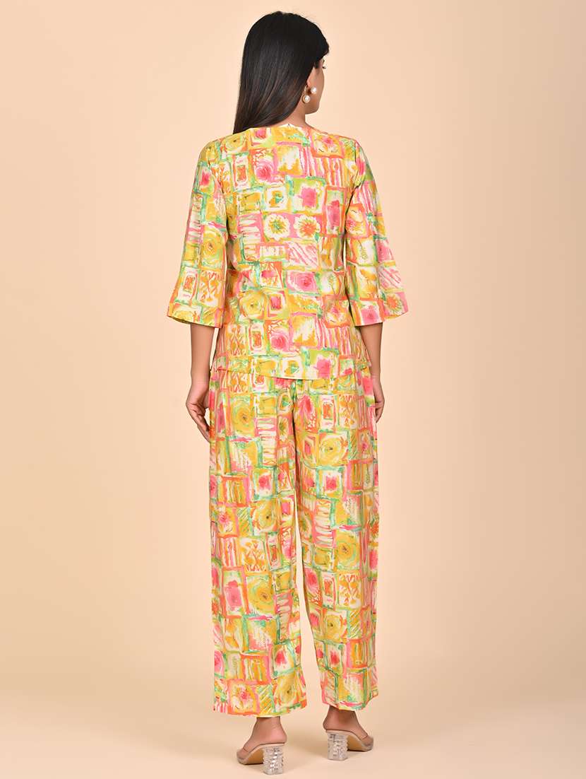 women printed top and trouser co-ord set - 22244032 -  Standard Image - 3