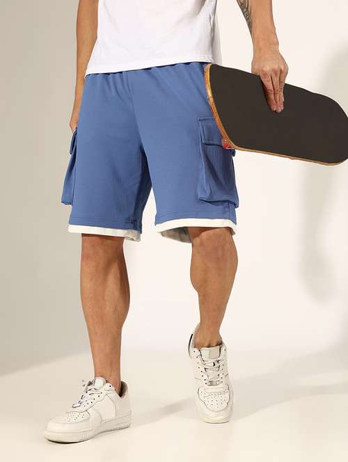 men solid low rise relaxed fit shorts - 22244197 -  Standard Image - 0