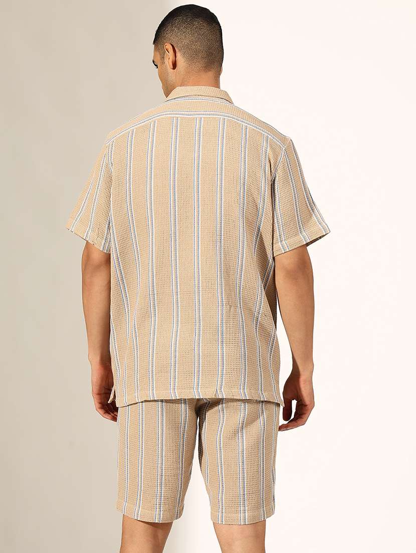 men striped shirt and shorts co-ord set - 22244213 -  Standard Image - 3