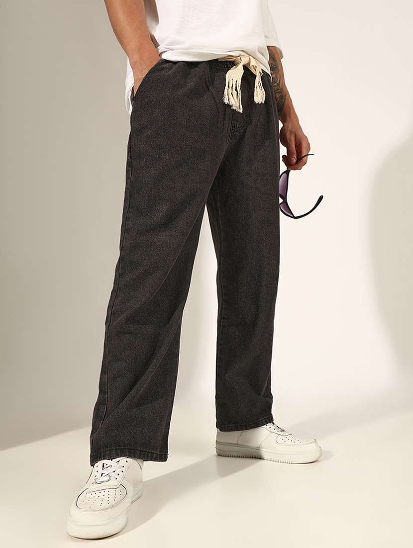 men solid mid rise straight fit jean