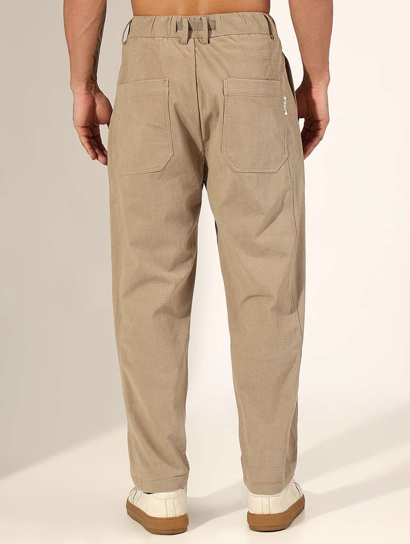 men solid mid rise pleated chinos - 22244228 -  Standard Image - 3