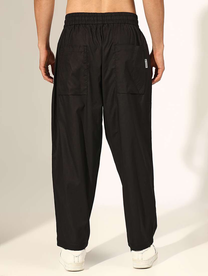 men solid mid rise relaxed fit chinos - 22244233 -  Standard Image - 3