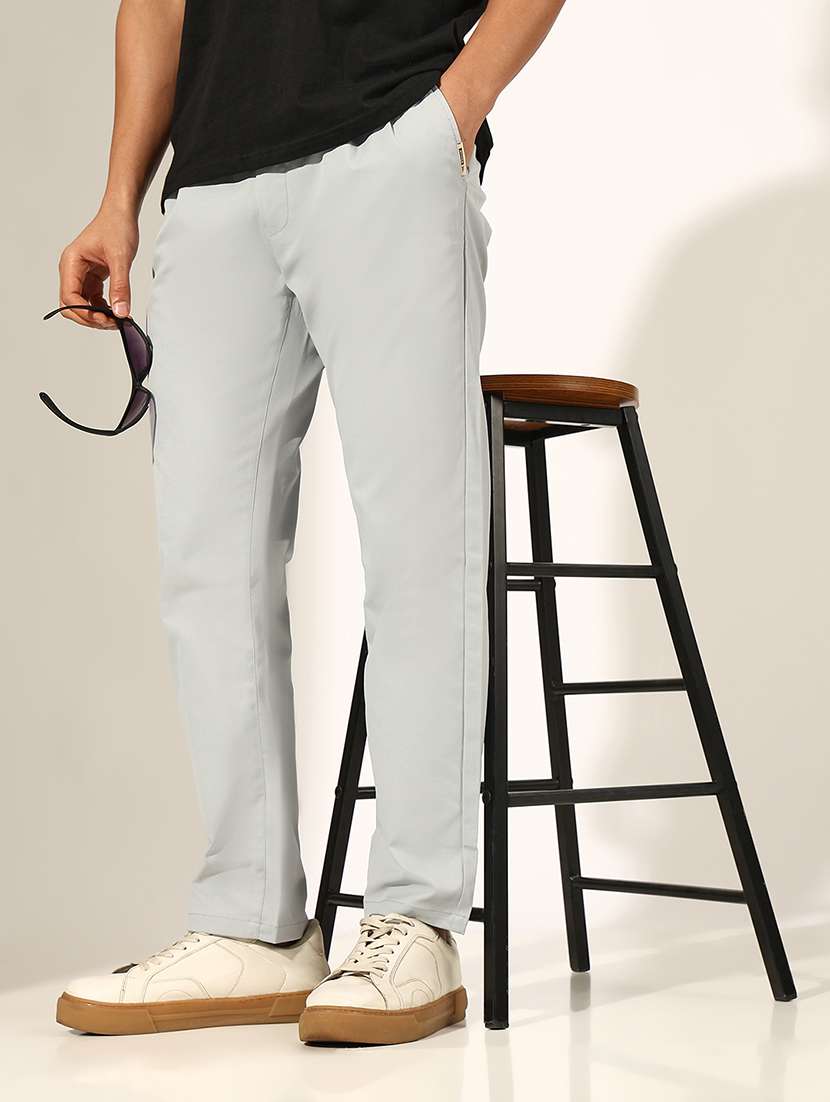 men solid mid rise straight chino trouser
