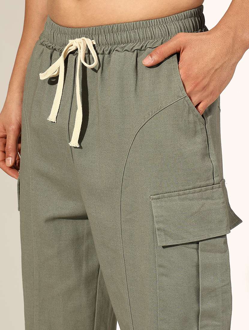 men solid mid rise relaxed fit cargo - 22244252 -  Standard Image - 5