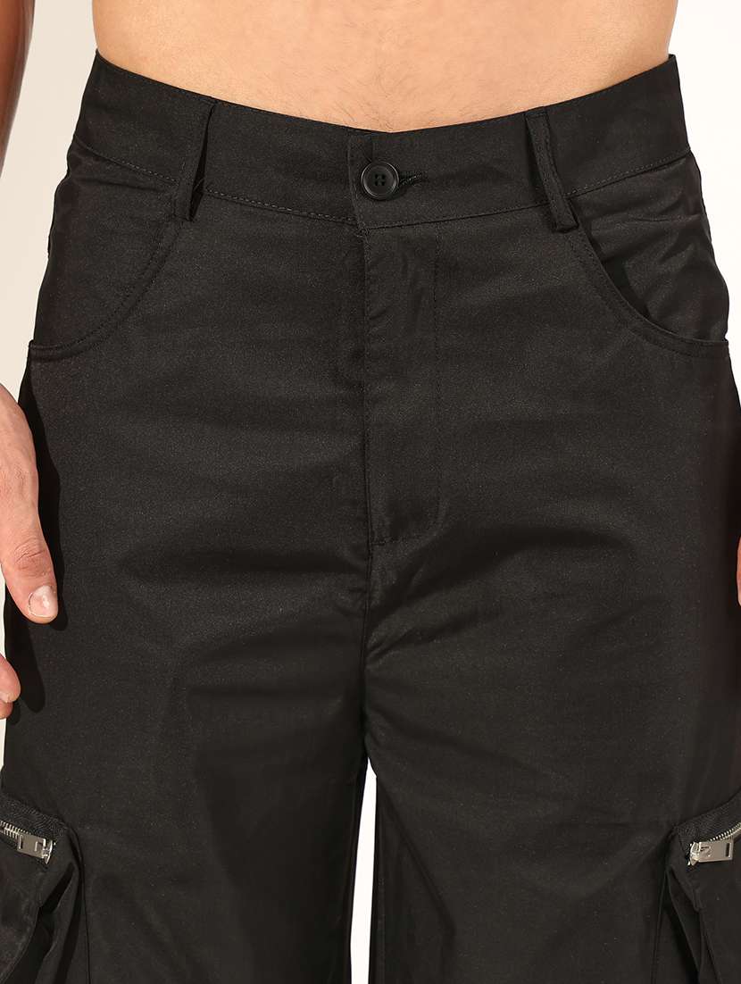 men solid mid rise relaxed fit cargo - 22244261 -  Standard Image - 5