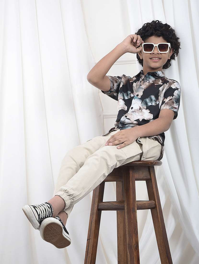 boys solid mid rise cargo - 22244351 -  Standard Image - 5