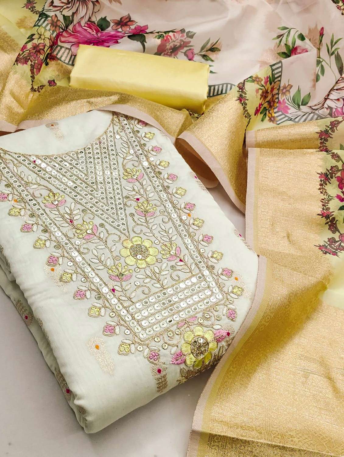 women self design embroidered unstitched suit set - 22244522 -  Standard Image - 3