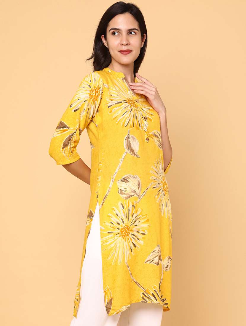 women floral printed three quarter sleeve straight kurta - 22246616 -  Standard Image - 3