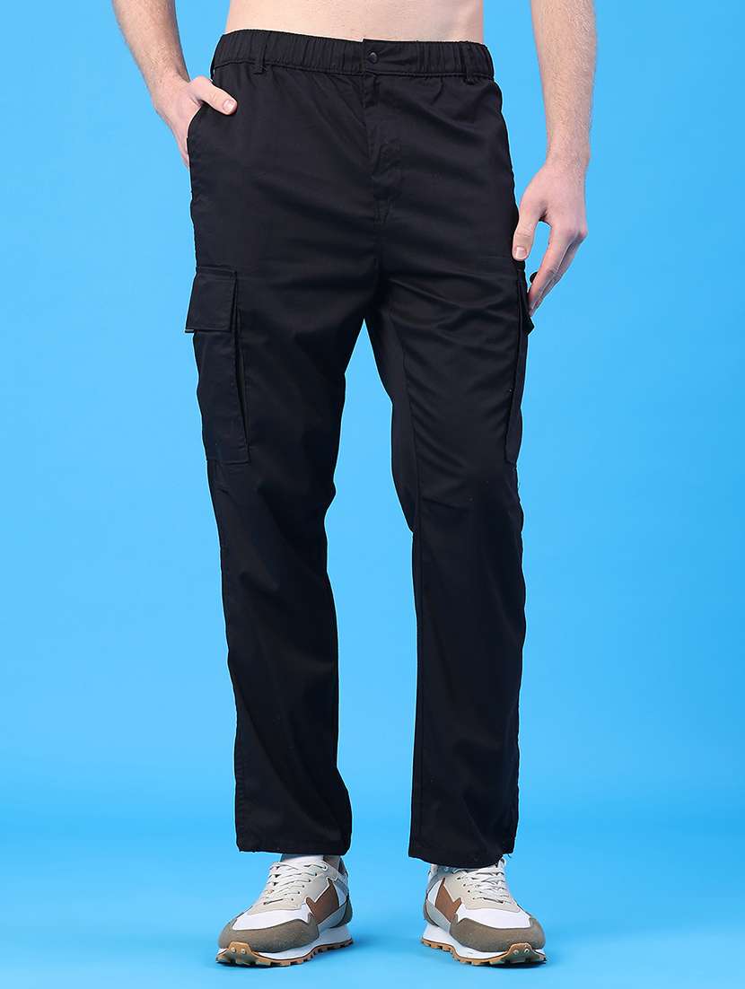 men solid mid rise regular fit cargo