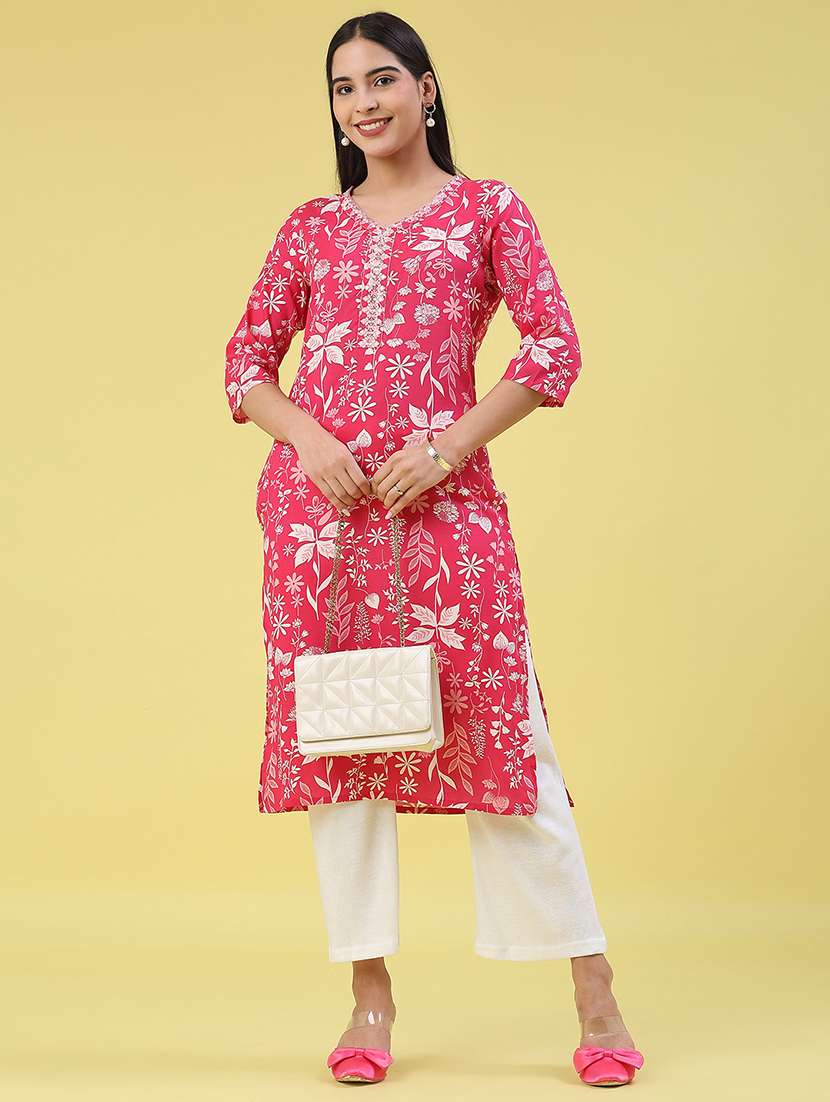 women floral three quarter sleeve kurta pant set