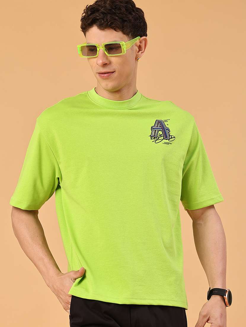 men green cotton blend plain t-shirt