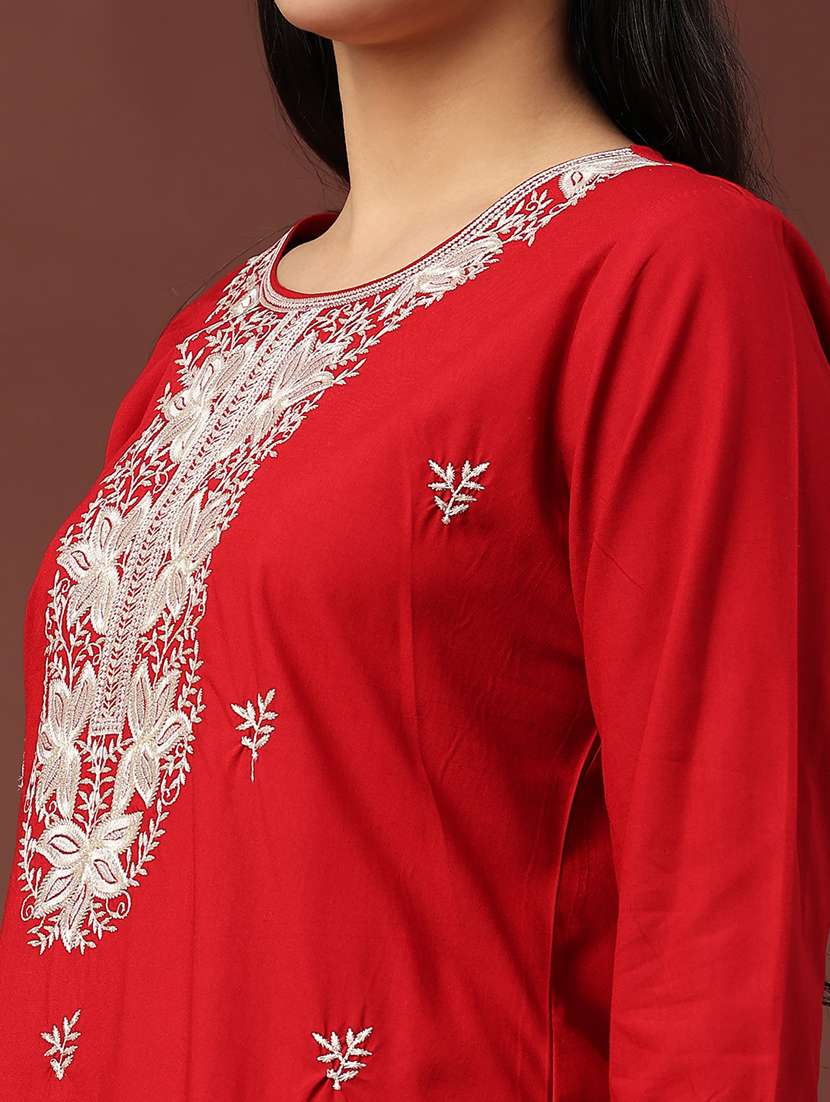 women solid with work three quarter sleeve straight kurta - 22249514 -  Standard Image - 5