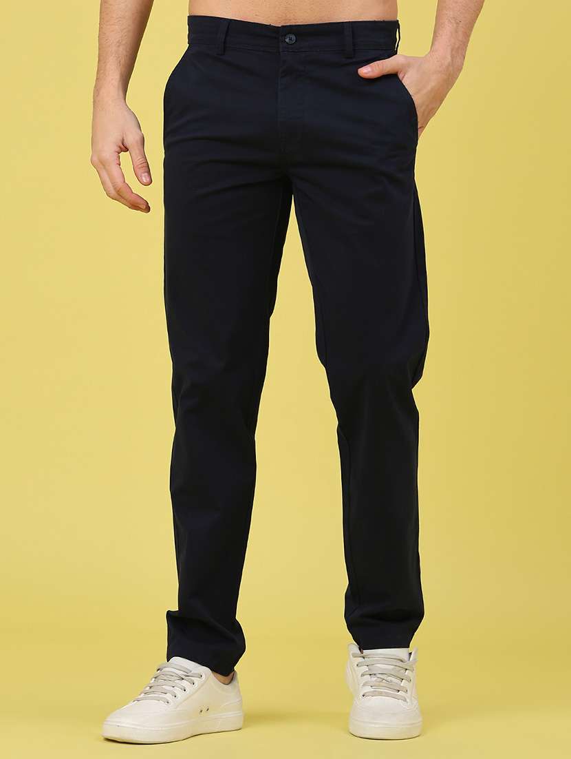 men solid mid rise chinos casual trouser