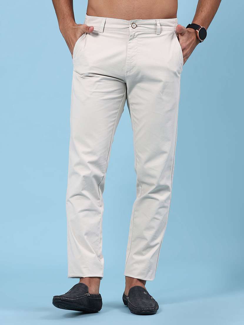 men solid mid rise chinos casual trouser