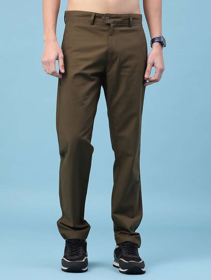 men solid mid rise chinos casual trouser